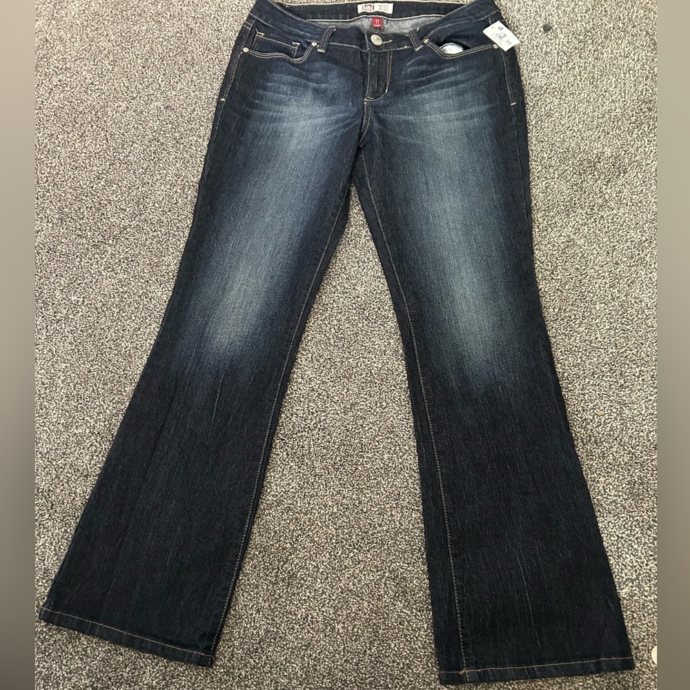 used lei size 11 jeans